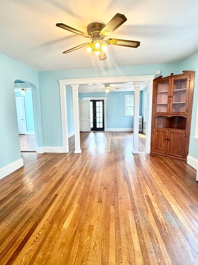 107 Loring Ave Unit 2