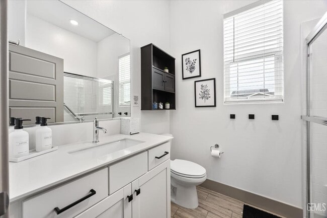 Photo - 1 bedroom in Gossamer Grove!