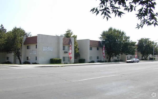 Photo - Copper Canyon Apartments