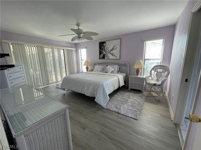 Photo - 130 SE 44th St