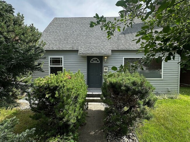 Building Photo - Ideally Located and Updated 4 Bed 2 Bath Fully-Fenced Home w/ Detached Garage/Shop!