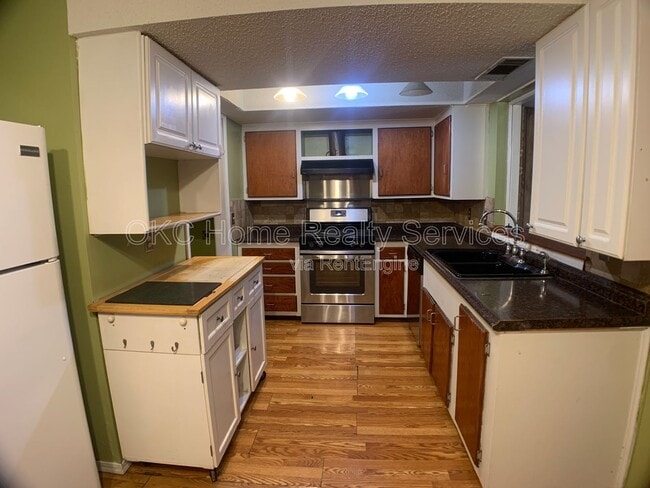 Photo - 4900 S Dimple Dr