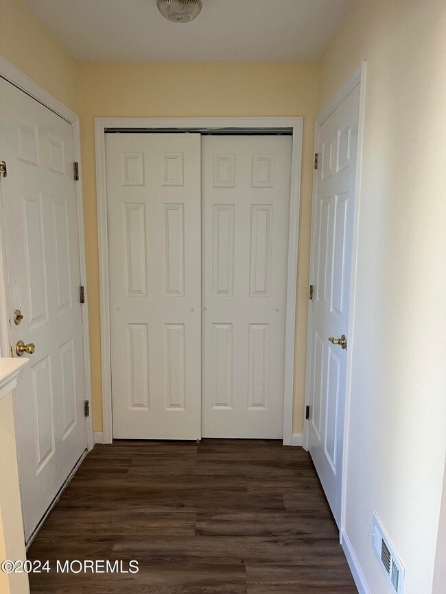 Photo - 156 Brookfield Dr