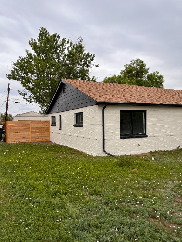 Photo - 709 Ursula St