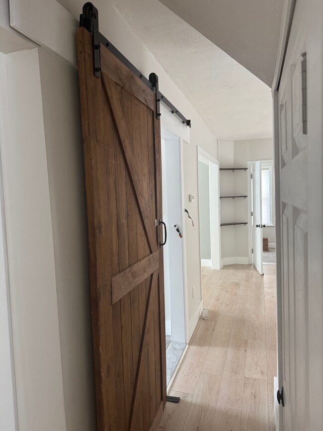 Photo - 567 Thacher St Unit 567 Thacher street FL1