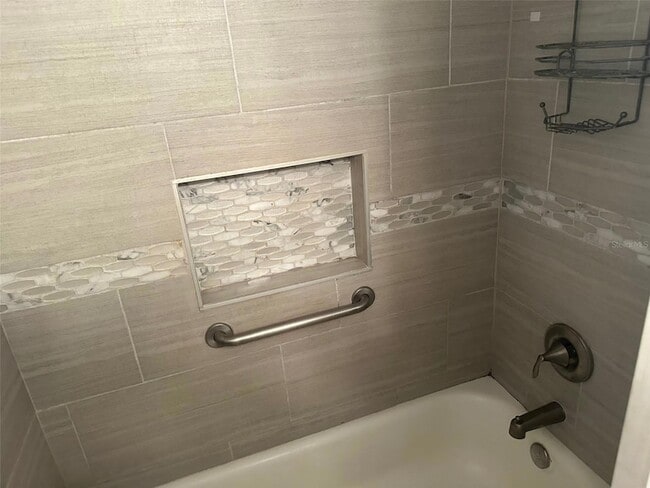 Photo - 1980 Tahitian Pl