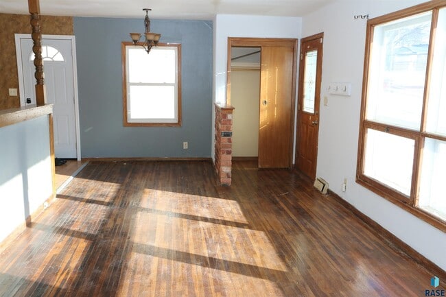 Photo - 3008 E 15th St