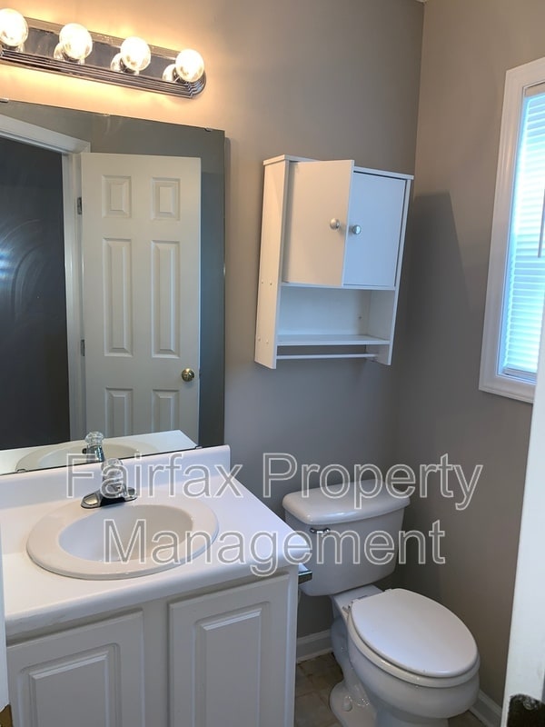 Photo - 2508 Lilymount Dr