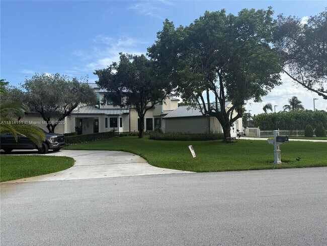 Photo - 11820 NW 5th St House