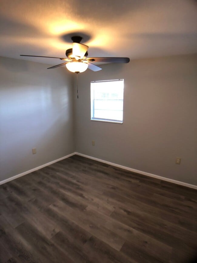 Photo - 2 bedroom 1.5 bath Waterfront Duplex