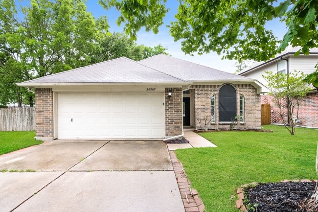 Building Photo - 26967 Crown Haven Ct