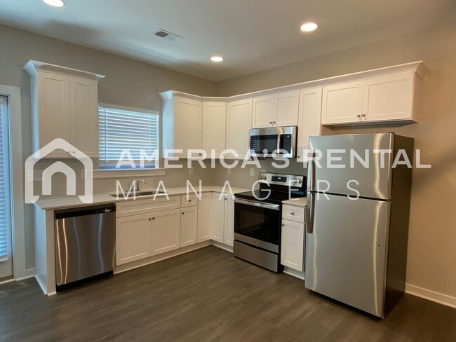 Photo - Home for rent in Brookwood, AL! Available to View!