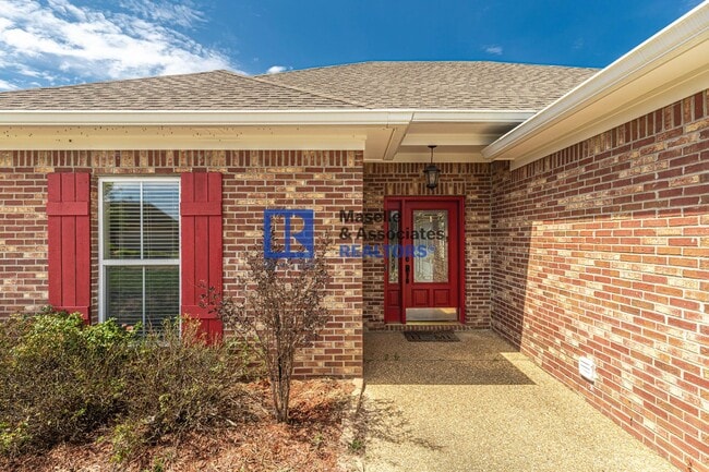 Photo - 6 Month Lease! Beautiful 3 bedroom, 2 bath...