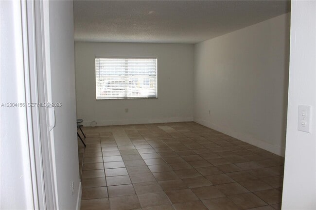 Photo - 4050 NW 135th St Unit 5-10