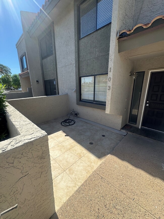 Patio - 2615 N Hayden Rd Unidad 103