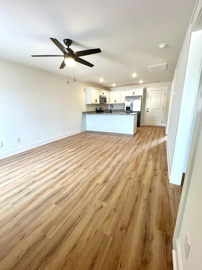 Photo - 343 Woods Rd