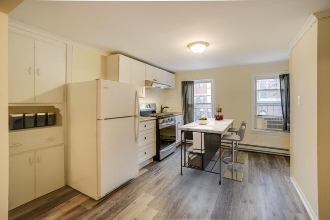 Photo - 219 Washington St Unidad 8