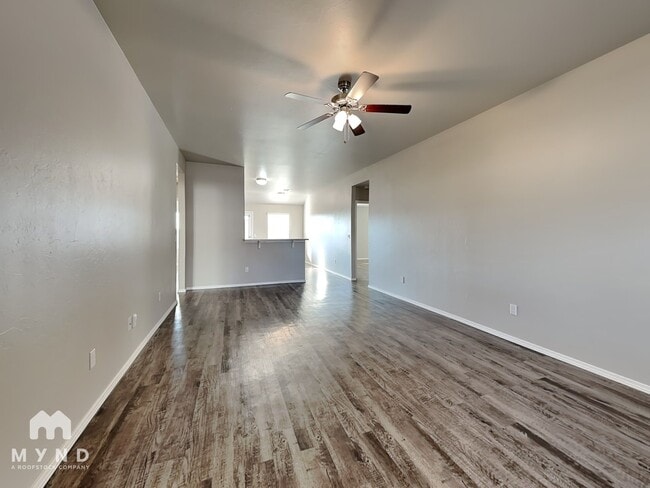 Photo - 1118 Flint Way