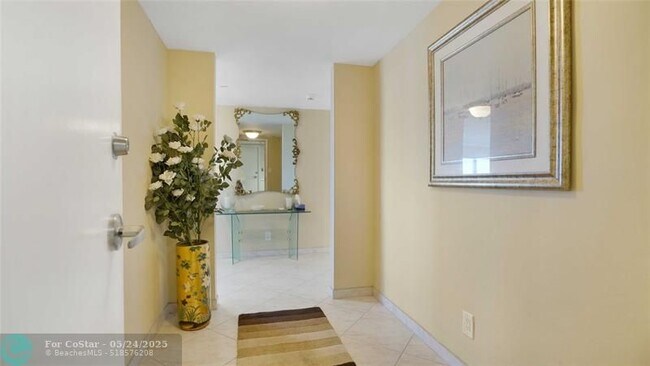 Photo - 3750 Galt Ocean Dr Unidad 1807