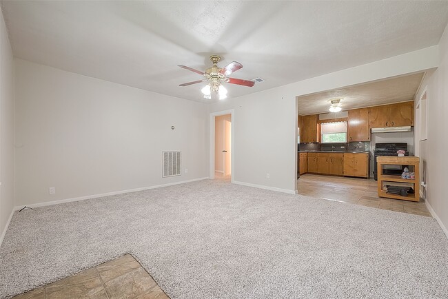 Photo - 1719 W Sealy St