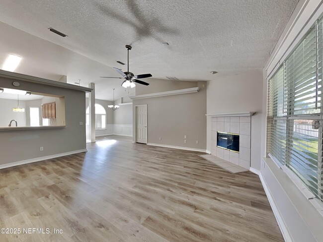 Photo - 2968 Majestic Oaks Ln