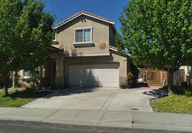 3891 Danbury Way