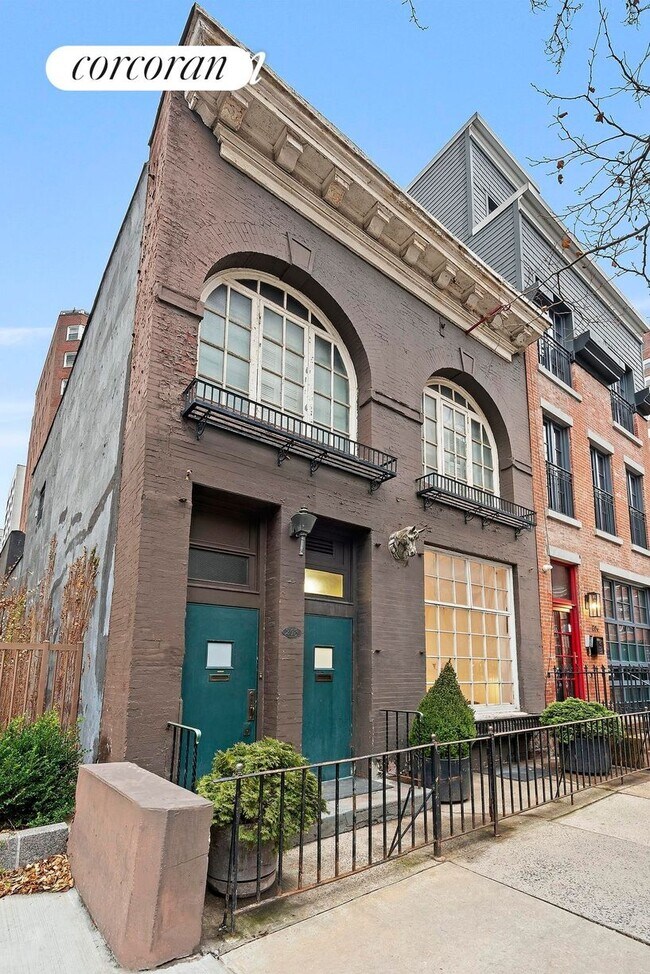 Photo - 208 E 20th St Apartment