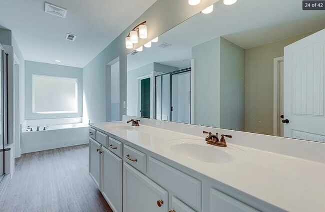 Photo - 104 Pawleys Ct