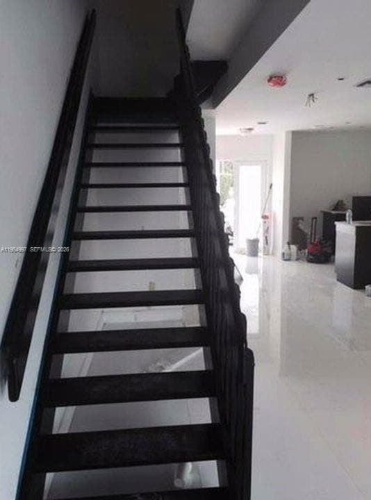 Photo - 16529 NE 26th Ave