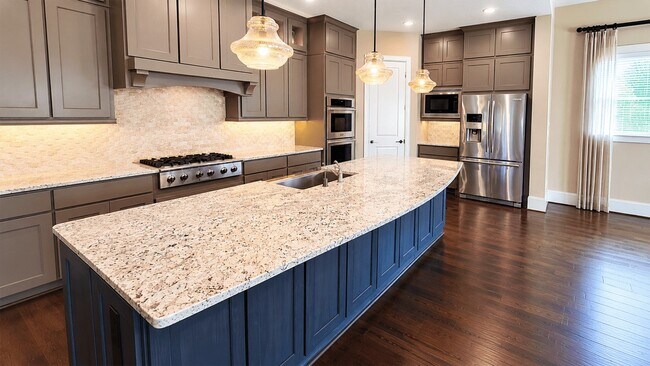 Photo - 2418 Sandhill Crest Ln
