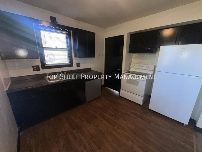 Photo - 4319 67th St