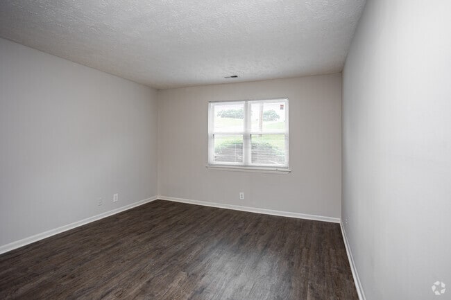 2BR, 2BA - 1,225SF - Primary Bedroom
