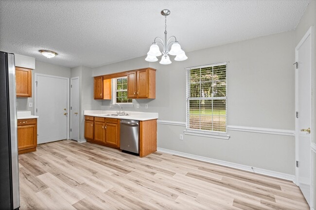Photo - 22710 Mattingly St