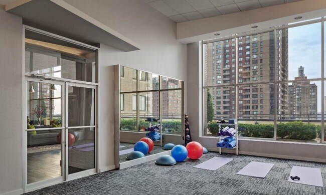 Building Photo - 3 bedroom in NEW YORK NY 10006 Unit 3T