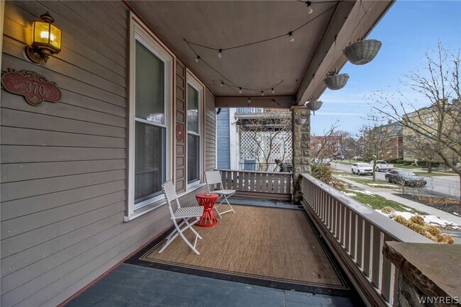 Photo - 370 Bryant St