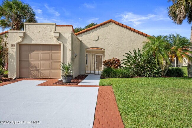 Photo - 763 Green Valley Ln Townhome