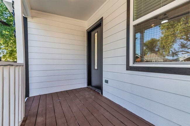 Photo - 3440 Bremond St