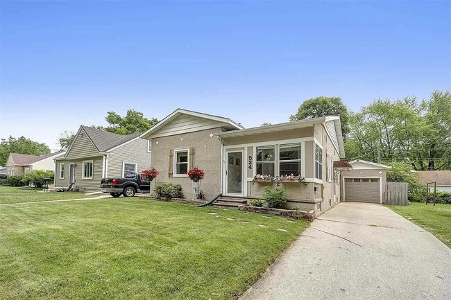 Building Photo - 524 La Plant St