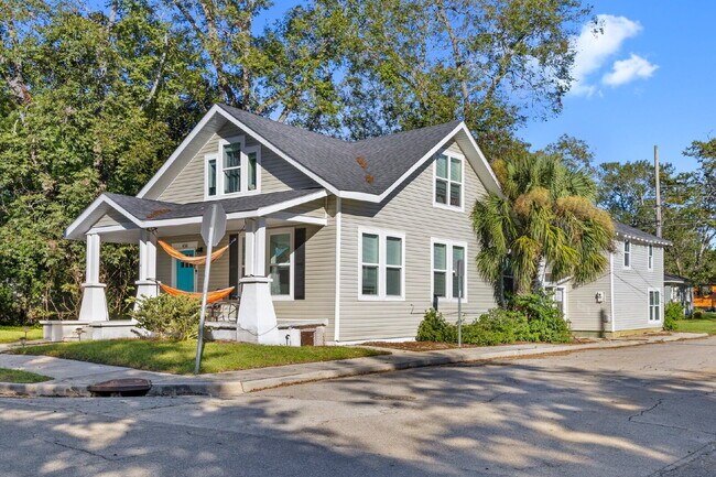 Carriage house in Twickingham