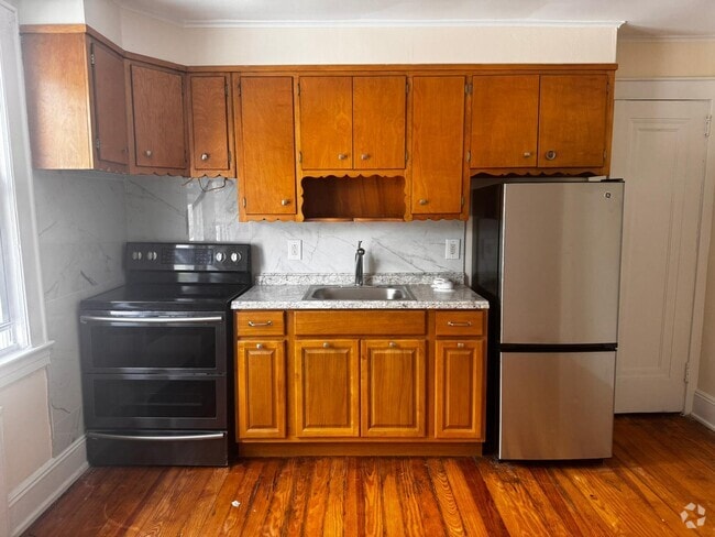 Building Photo - 1591 Wyndmoor Ave Unit 2 Rental