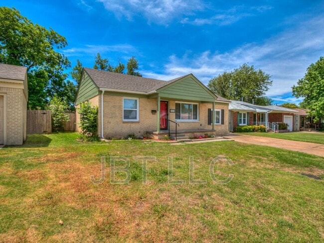 Photo - 2132 Andover Ct