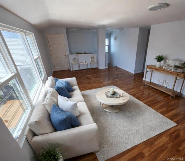 Photo - 72-18 Elizabeth Ave Unit 2