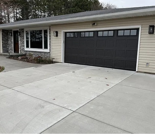 Building Photo - 4346 Deerfield Rd Rental