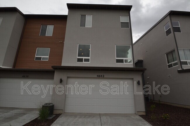 Photo - 4642 W South Jordan Pky