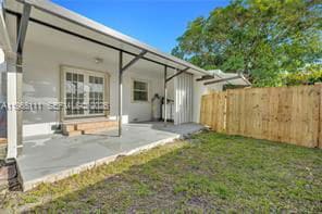 Photo - 536 NW 25th Ave