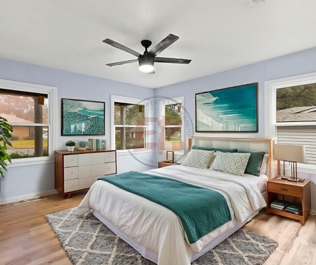 Photo - 828 N 43rd St