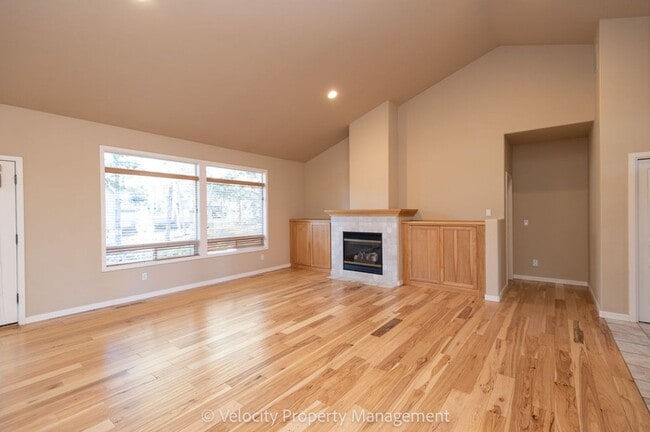 Photo - Single Level Home Near Rivers Edge Golf Course!