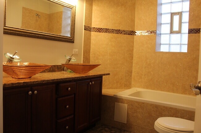 completely new en suite master bath