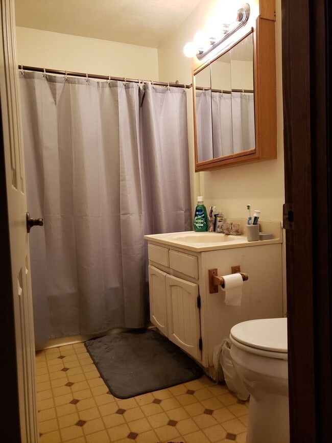 Photo - S. Fraser Street Apartamento Unidad 512FRS