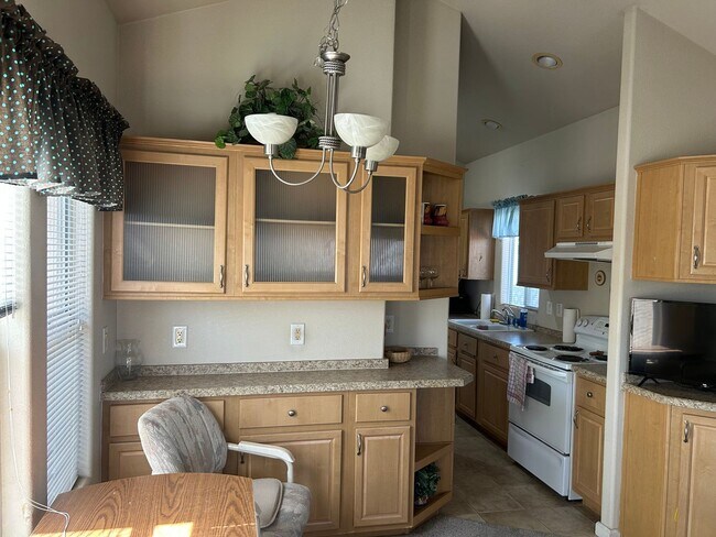 Photo - LOS AMIGOS- 55+ Community